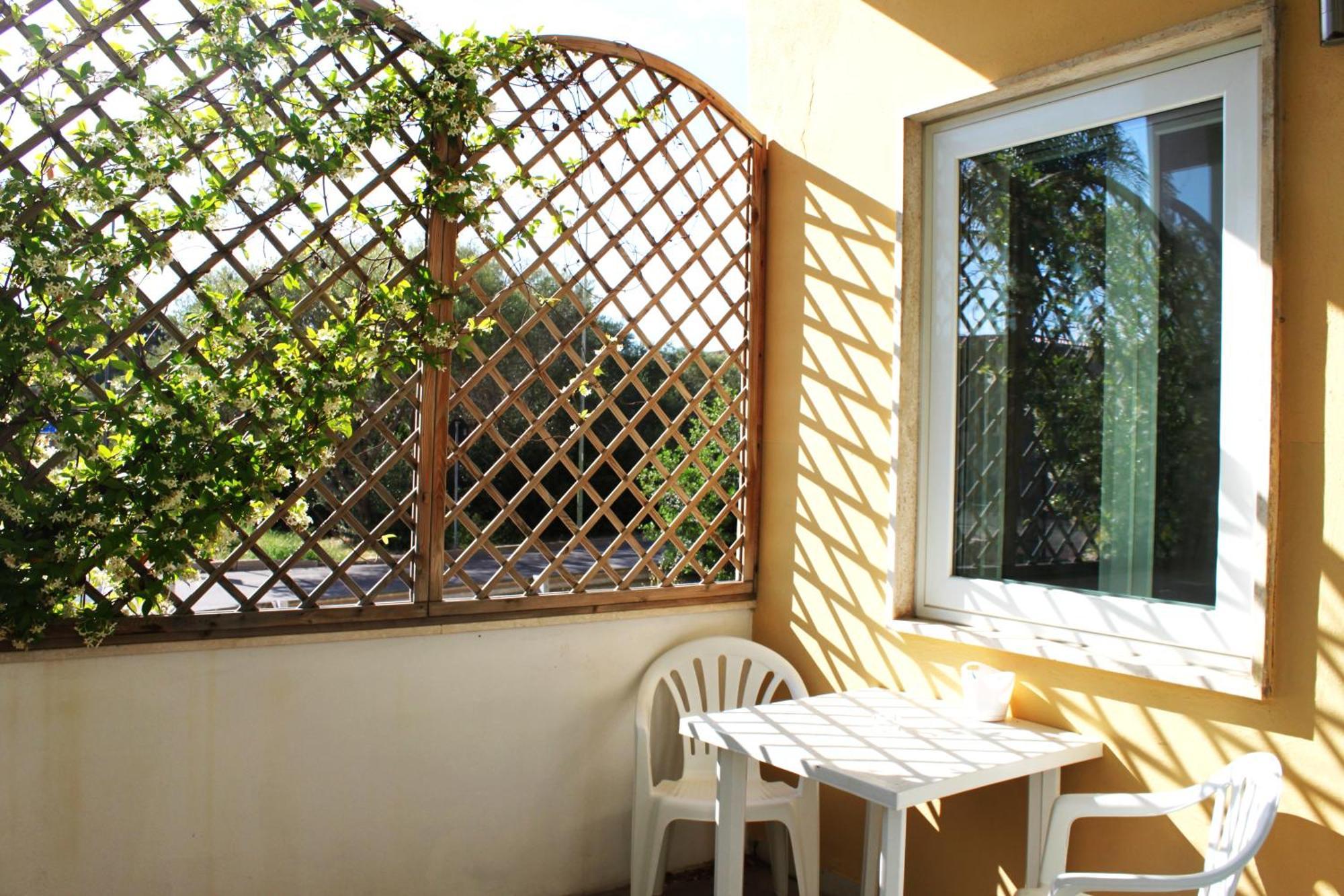 La Smeralda - Boutique Rooms And Breakfast Golfo Aranci Zewnętrze zdjęcie