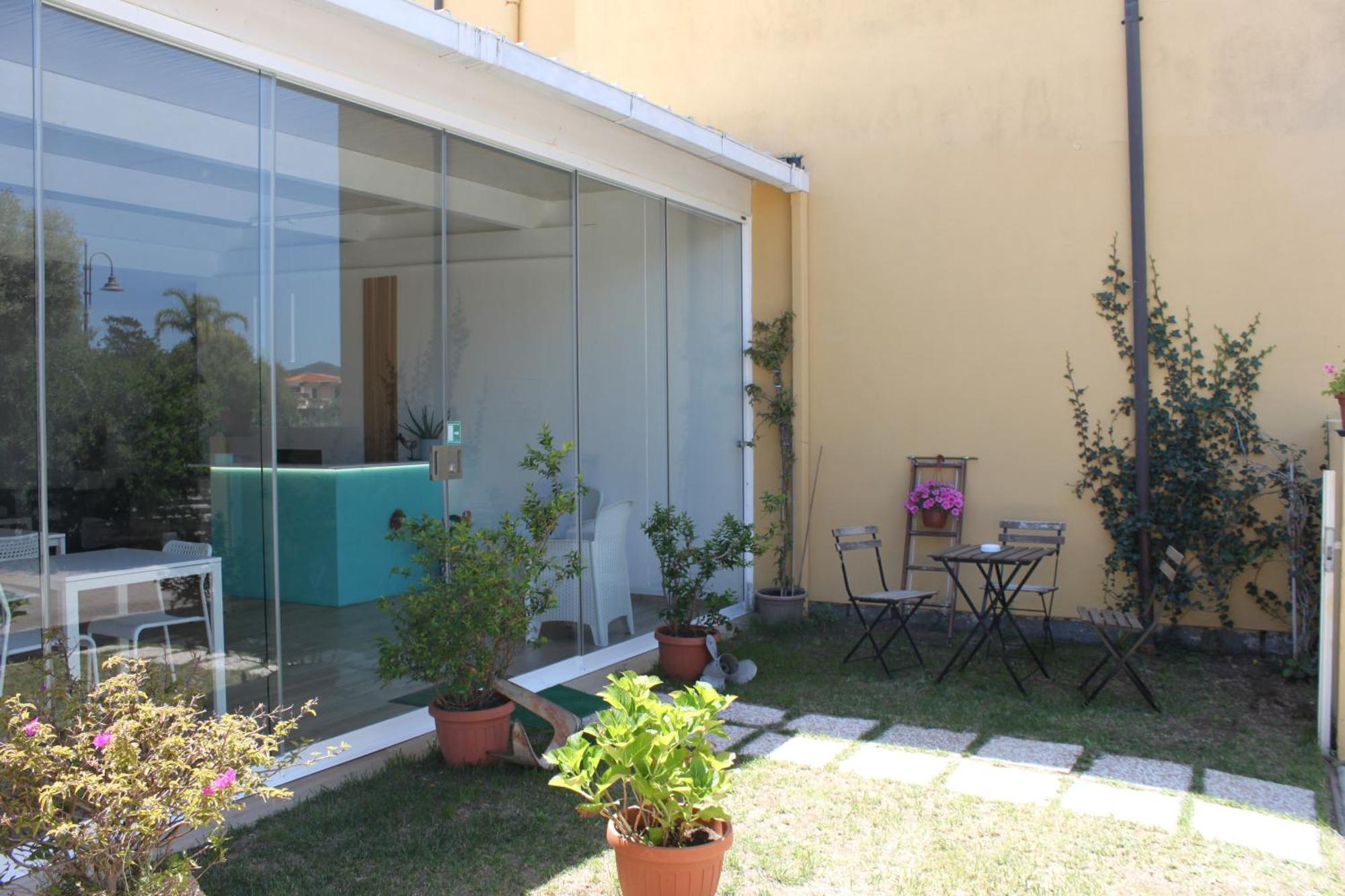 La Smeralda - Boutique Rooms And Breakfast Golfo Aranci Zewnętrze zdjęcie