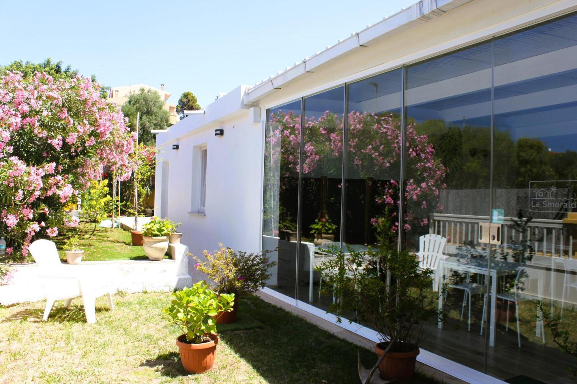 La Smeralda - Boutique Rooms And Breakfast Golfo Aranci Zewnętrze zdjęcie